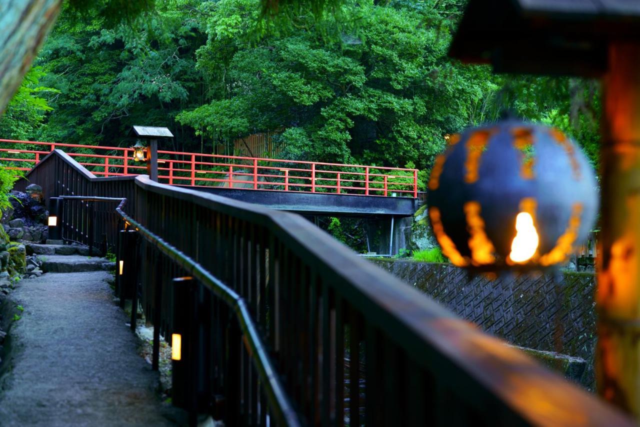 Beppu Showaen Екстериор снимка